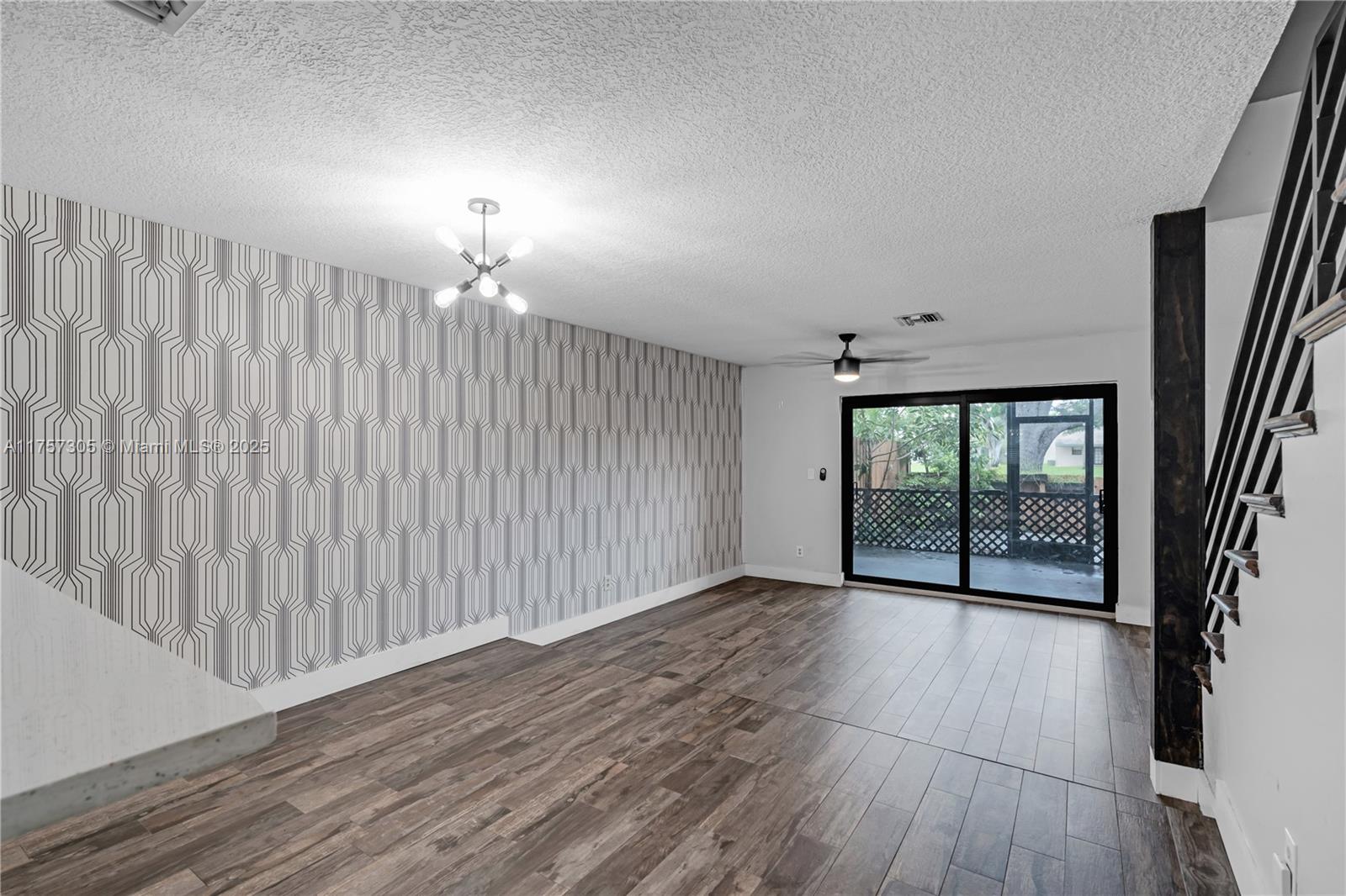 5180 S University Dr 5180