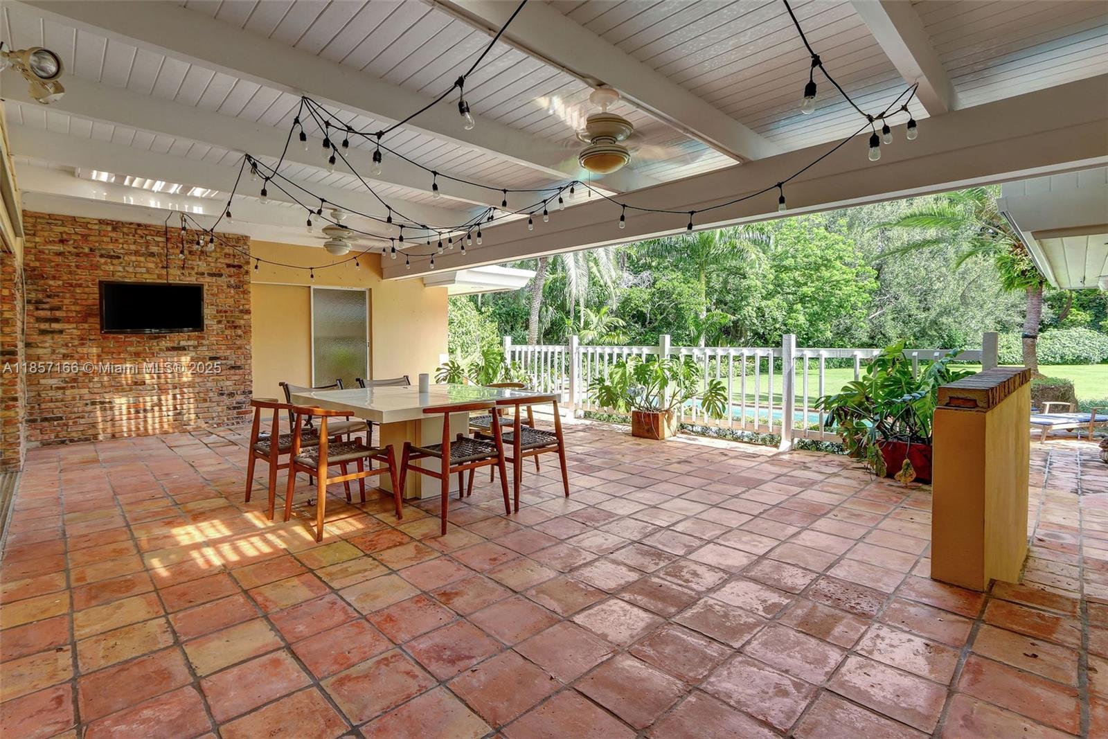 UNPLATTED - Residential Lease