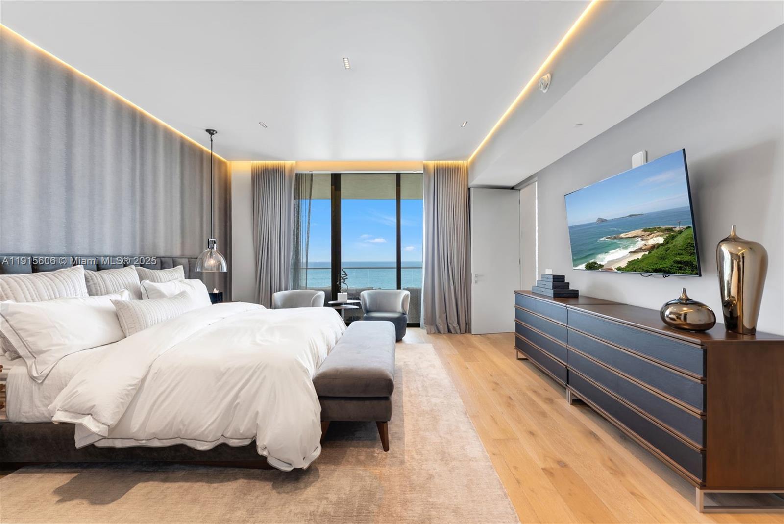 18975 COLLINS CONDO - Residential