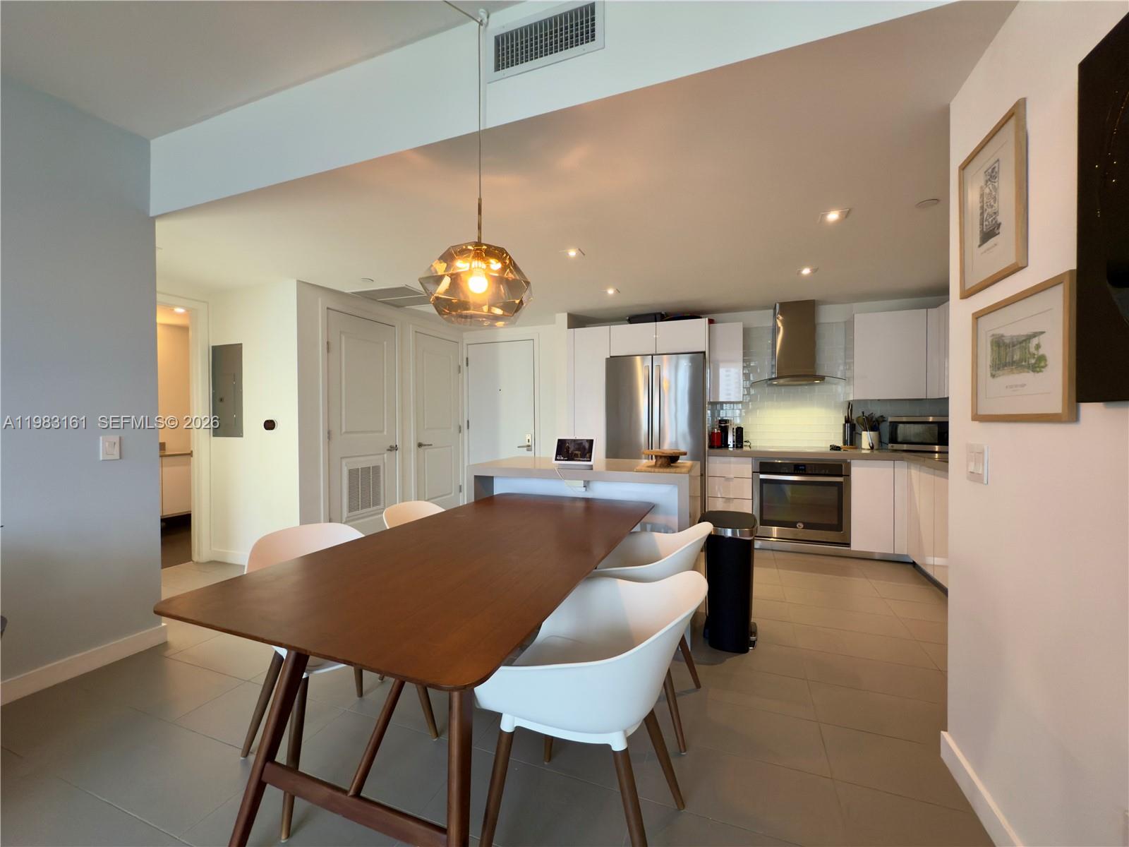 1600 NE 1st Ave 1407