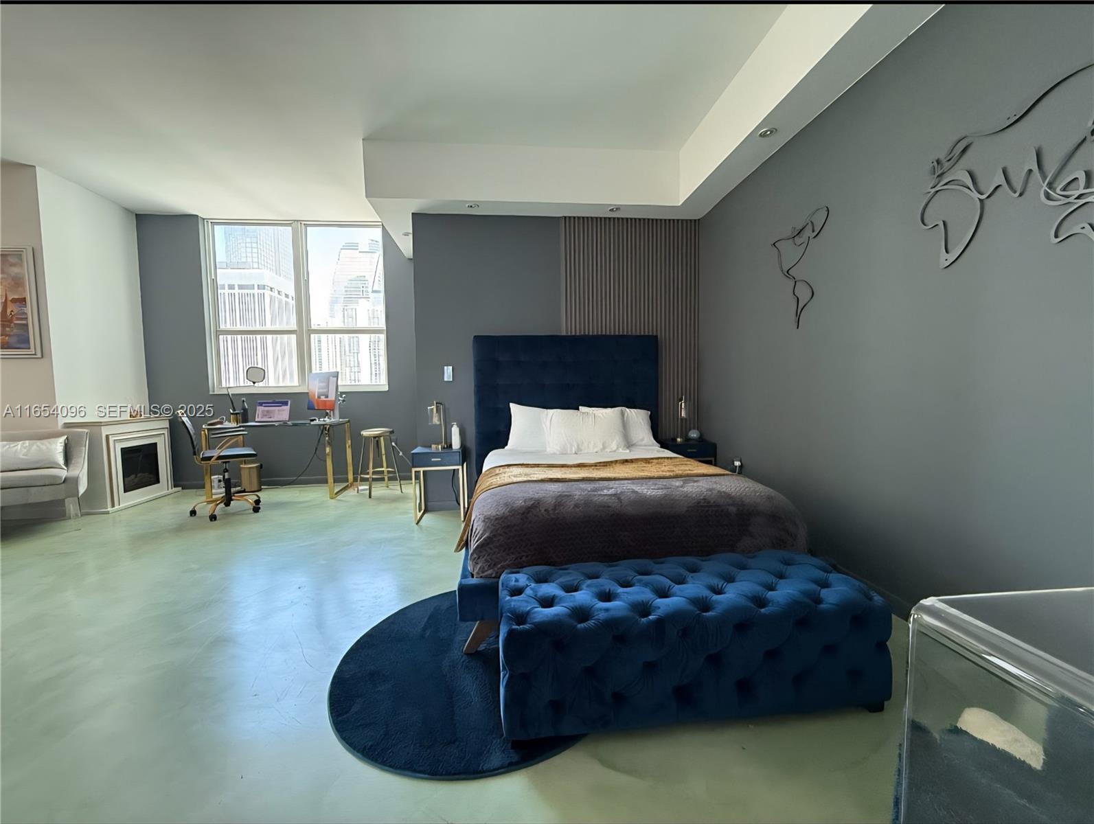 THE LOFT DOWNTOWN II COND - Residential