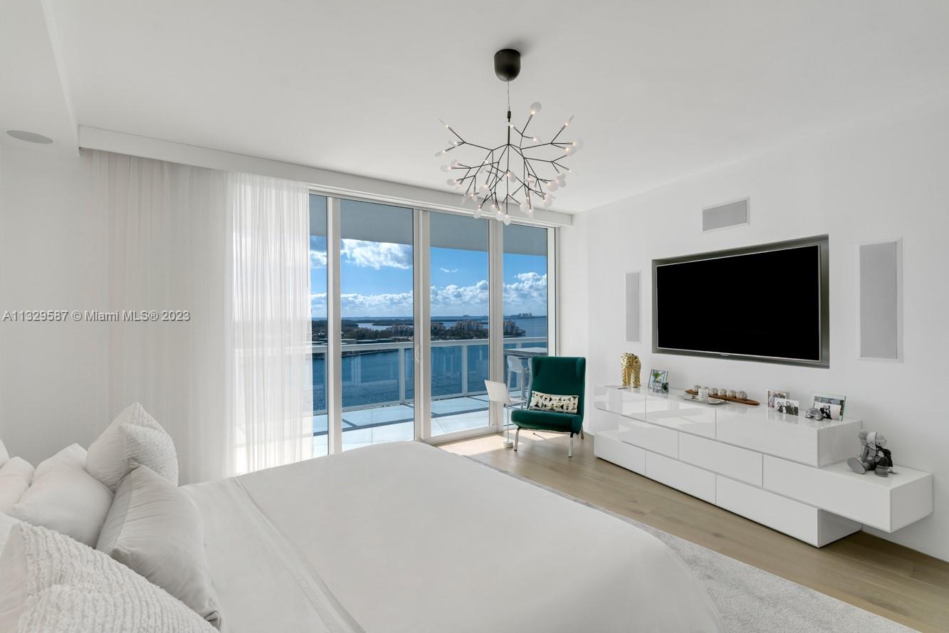 MURANO AT PORTOFINO CONDO - Residential