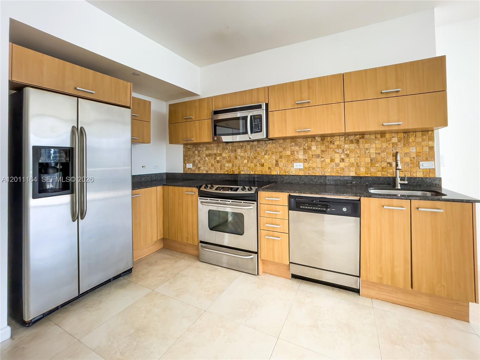 350 S Miami Ave 3208