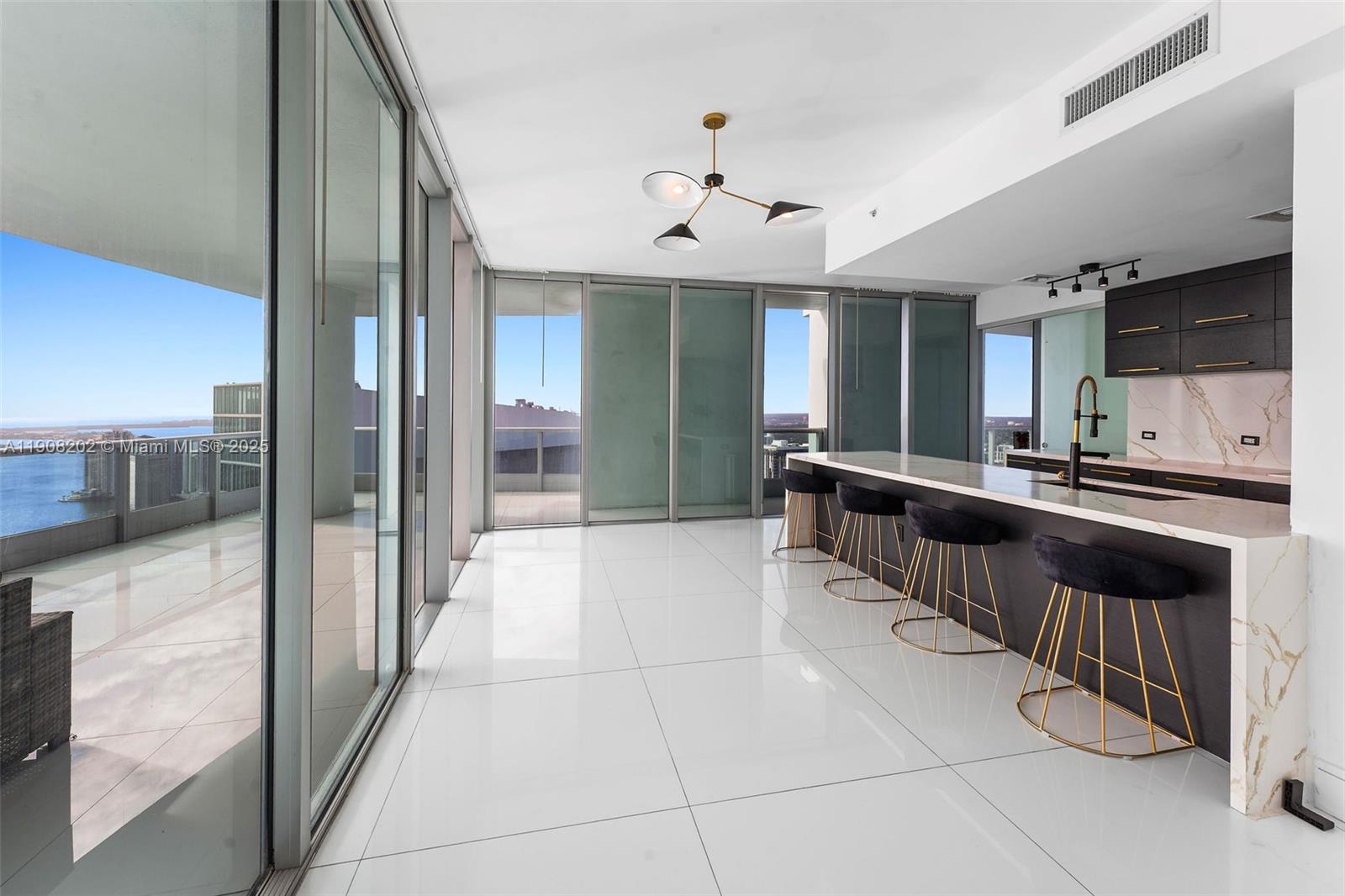 900 BISCAYNE BAY CONDO - Residential