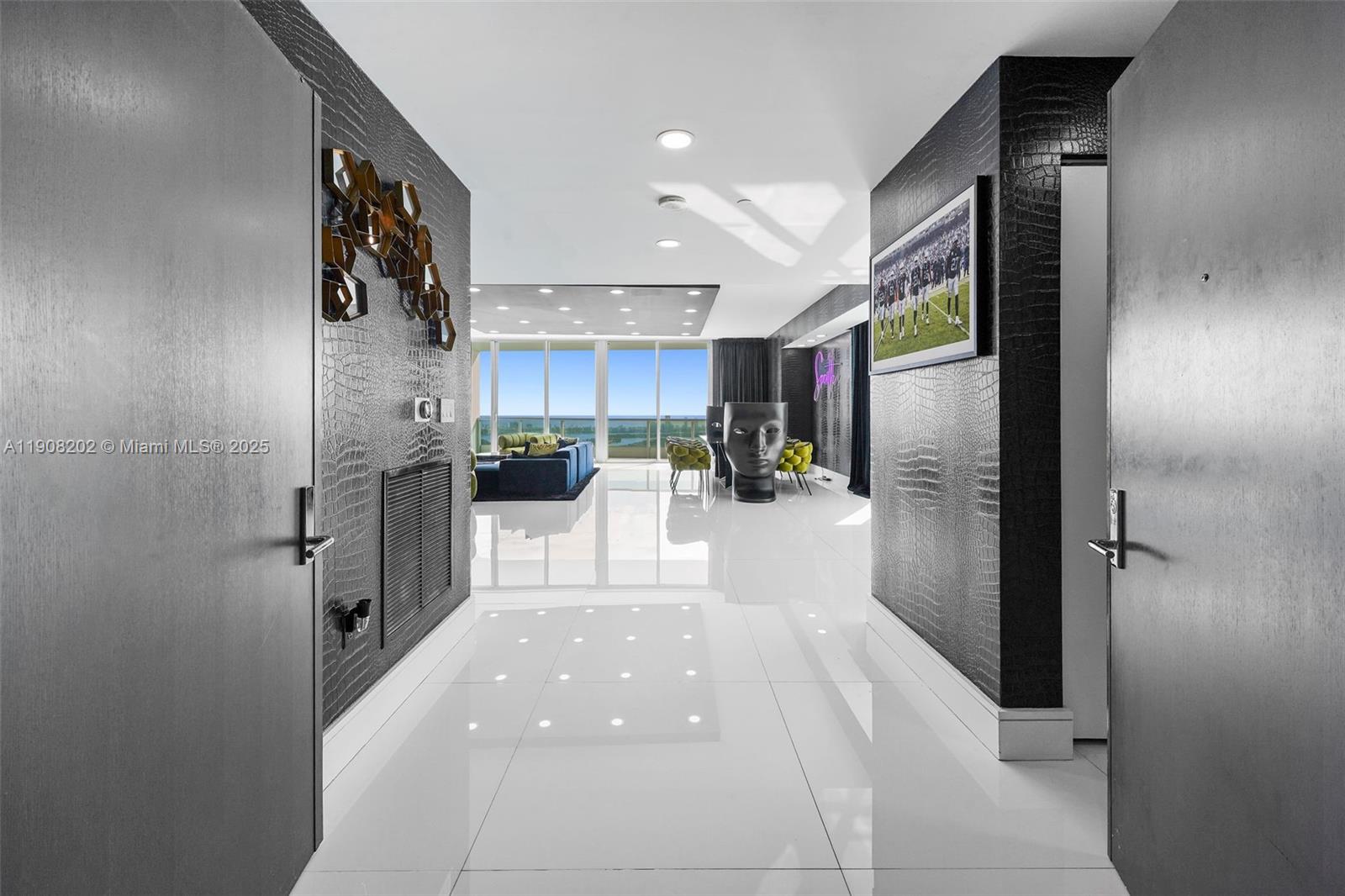 900 BISCAYNE BAY CONDO - Residential