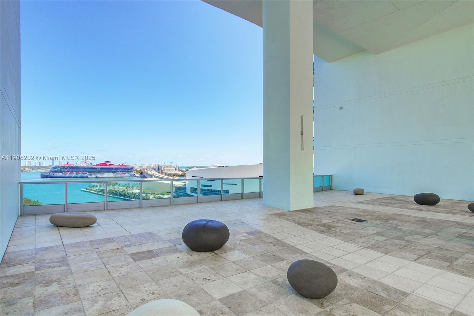 900 BISCAYNE BAY CONDO - Residential