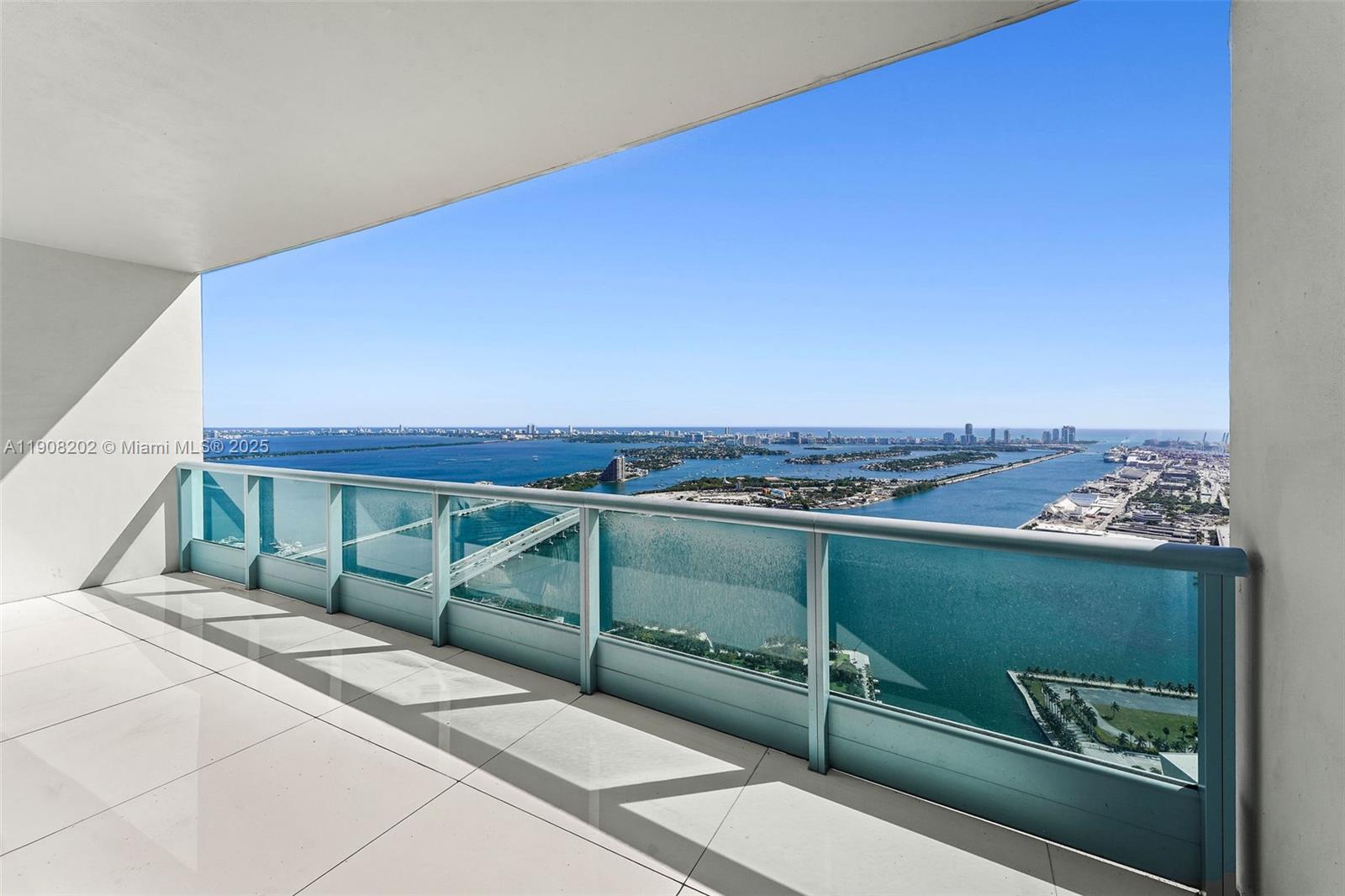 900 BISCAYNE BAY CONDO - Residential