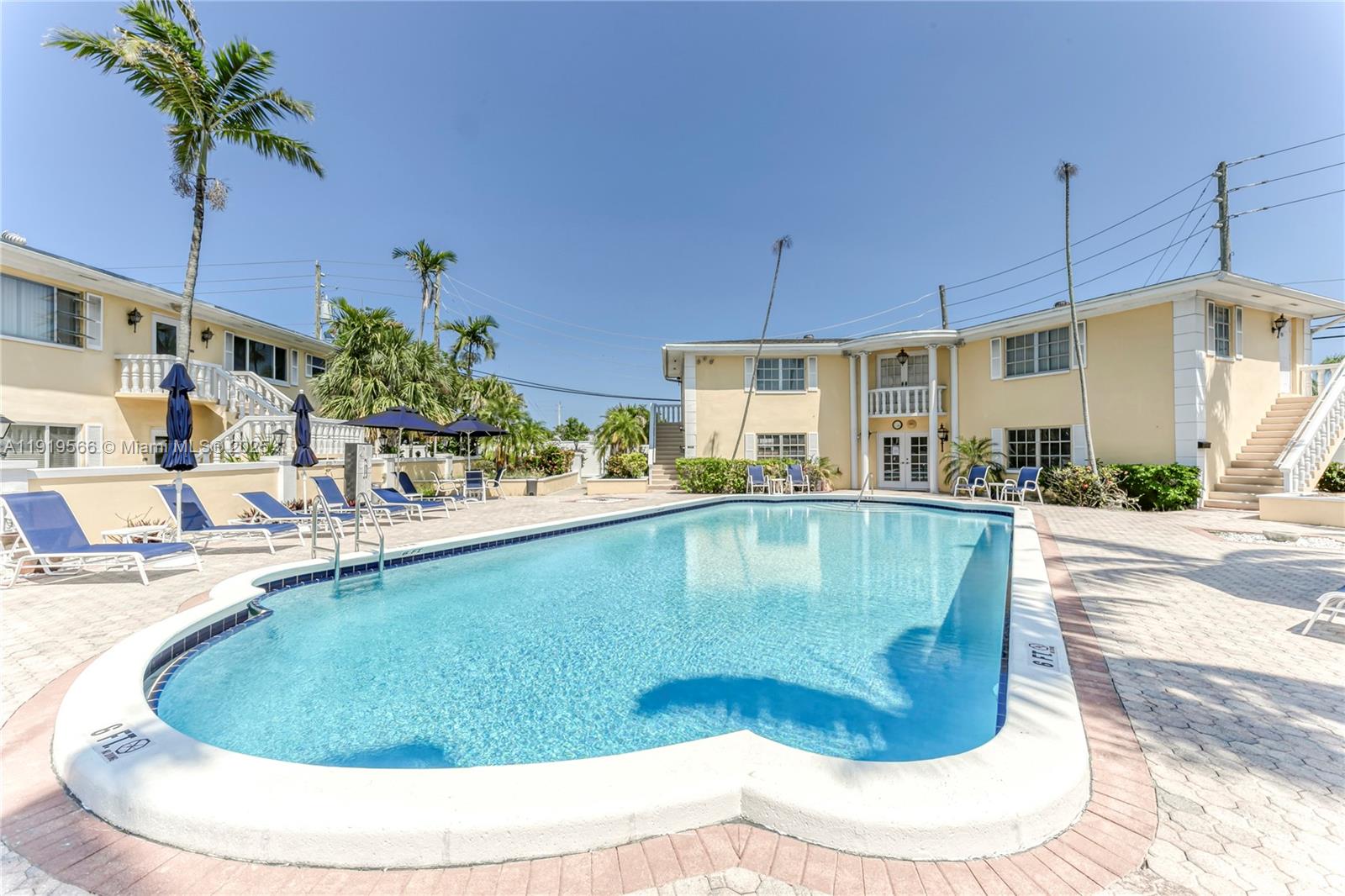 IMPERIAL POINT GARDENS CO - Residential