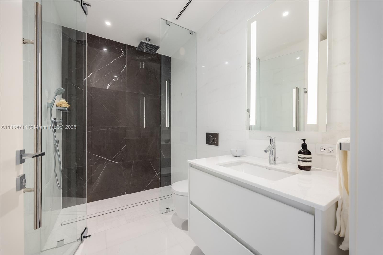 Aston Martin Residences - Residential