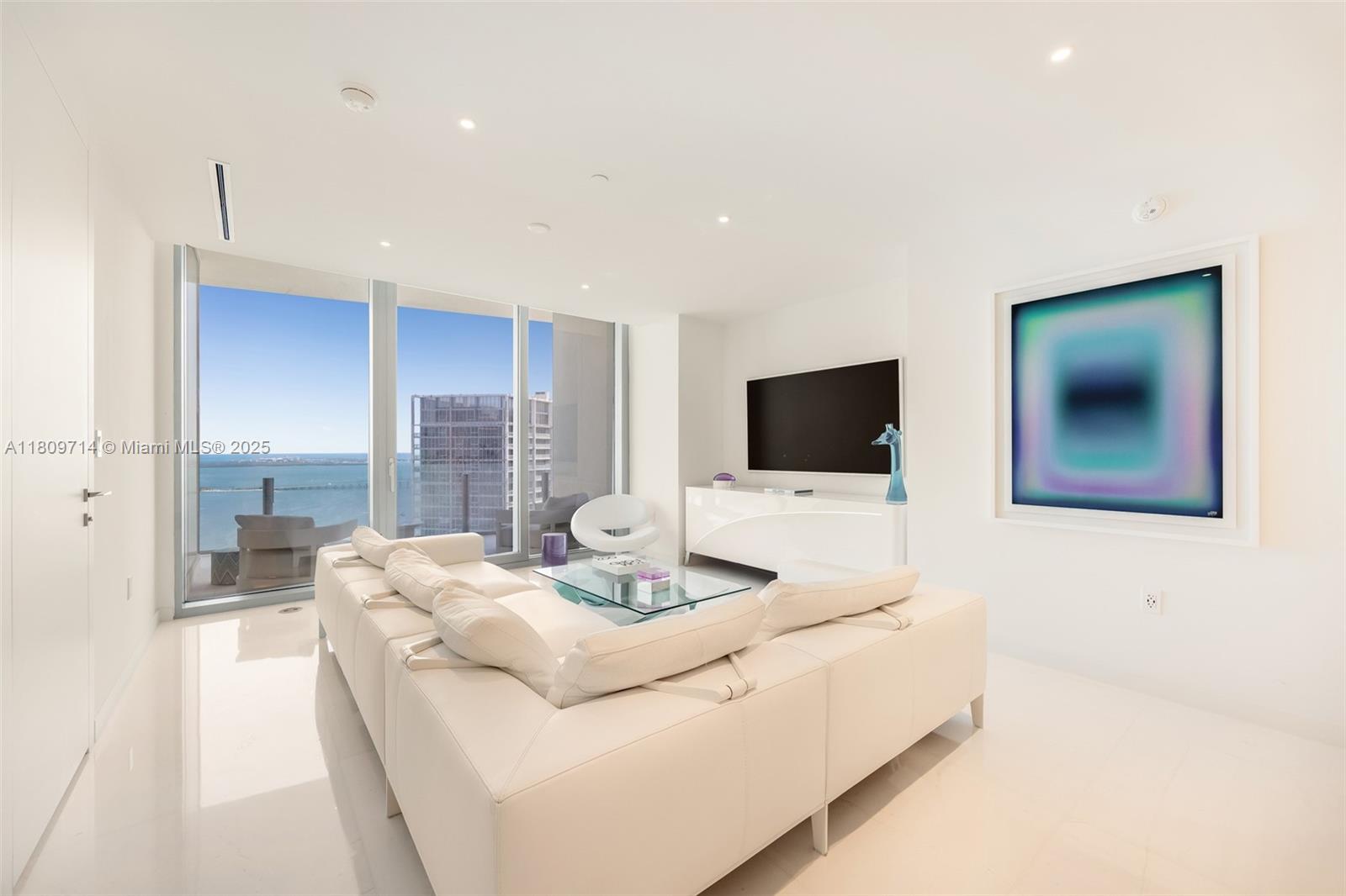 300 Biscayne Blvd Way 5205W