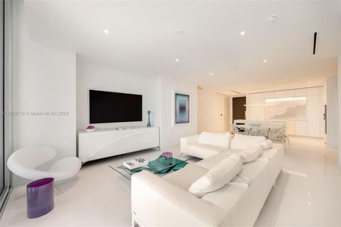 300 Biscayne Blvd Way 5205W Miami FL 33131