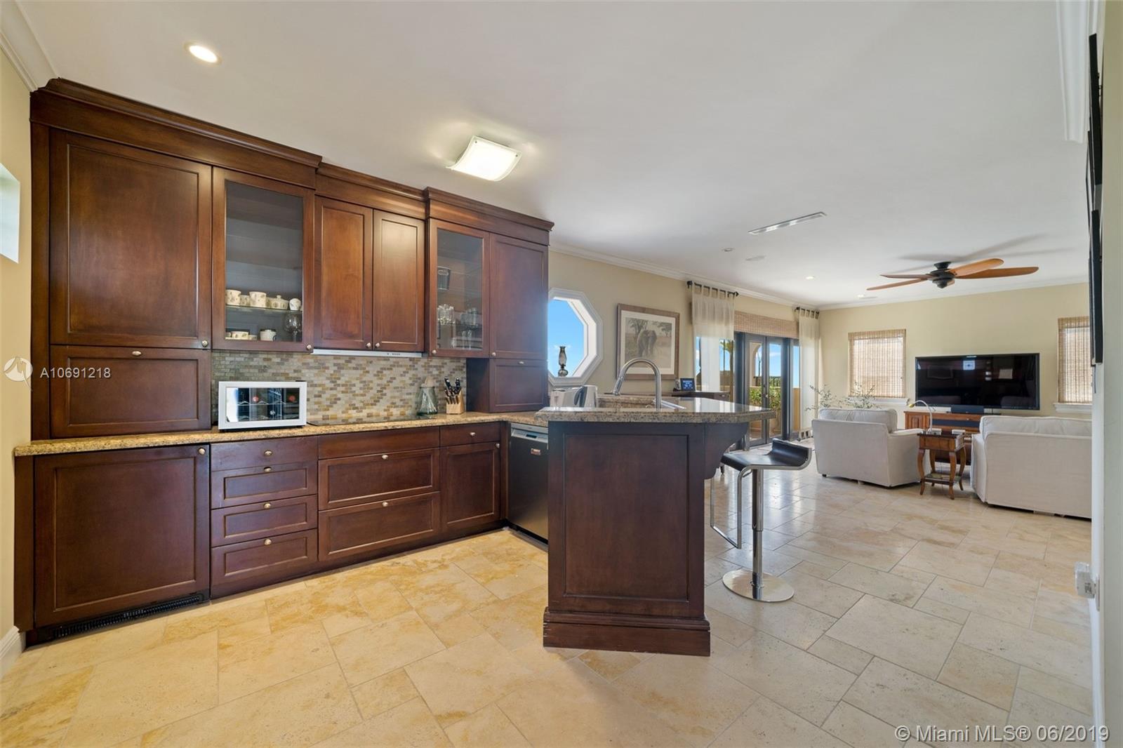 PARADISE POINT 1ST AMENDM - Residential