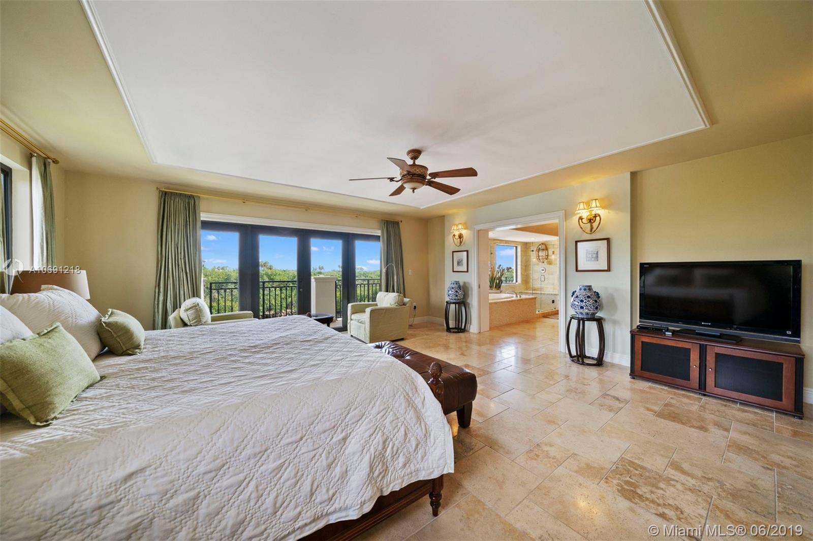PARADISE POINT 1ST AMENDM - Residential