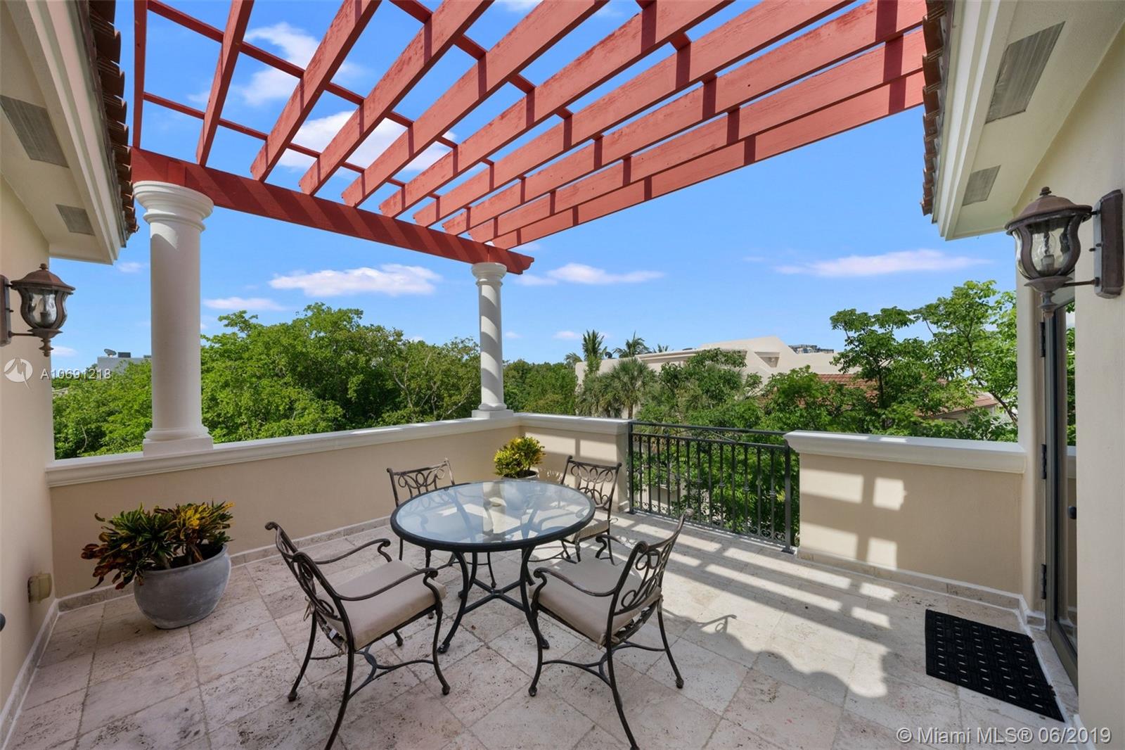 PARADISE POINT 1ST AMENDM - Residential