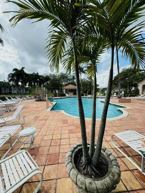 ST ANDREWS CONDO - Residential