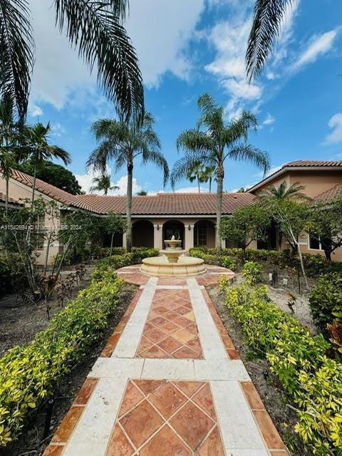 ST ANDREWS CONDO - Residential