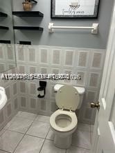 3760 Inverrary Dr 2R