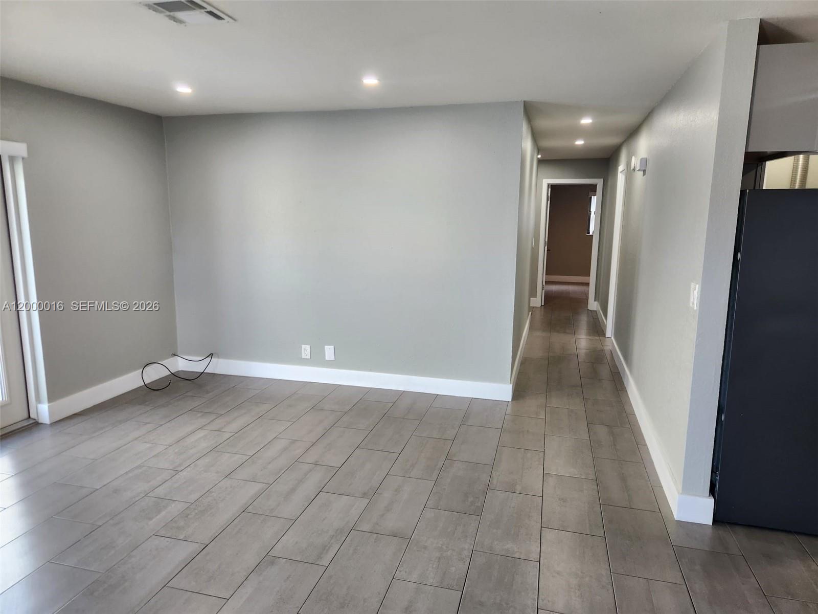 PATTERSON PARK 1ST ADD - Residential Lease