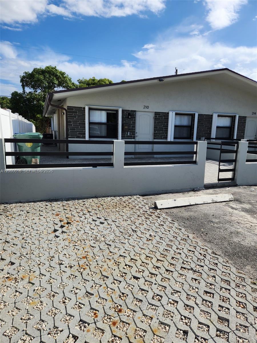 PATTERSON PARK 1ST ADD - Residential Lease