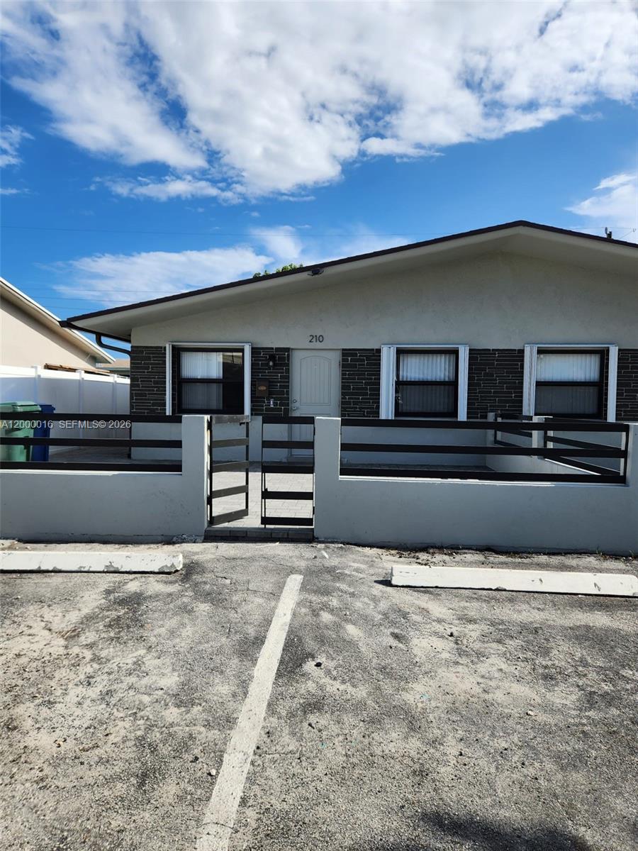 PATTERSON PARK 1ST ADD - Residential Lease