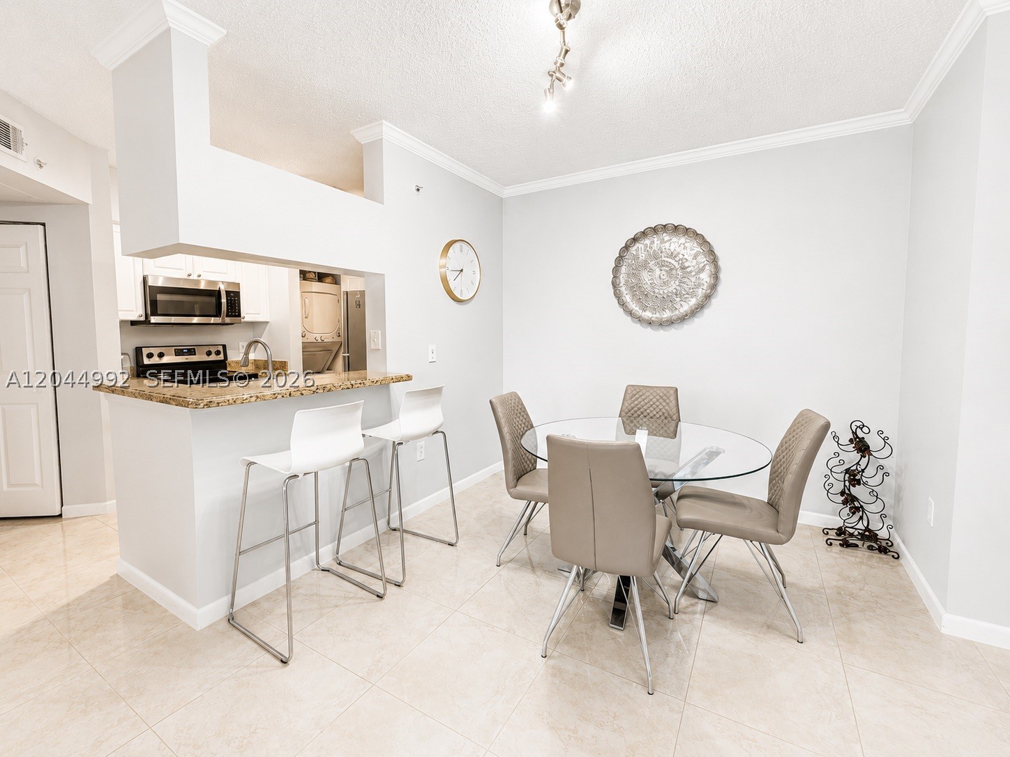 17145 N Bay Rd 4502