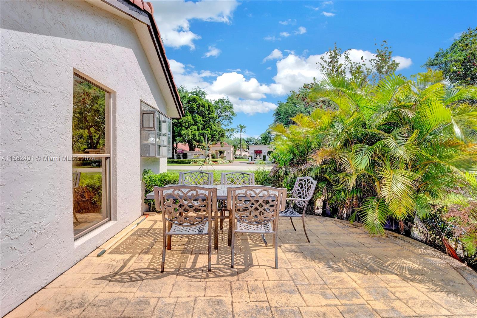 LAKES OF DEER CREEK CONDO - Residential