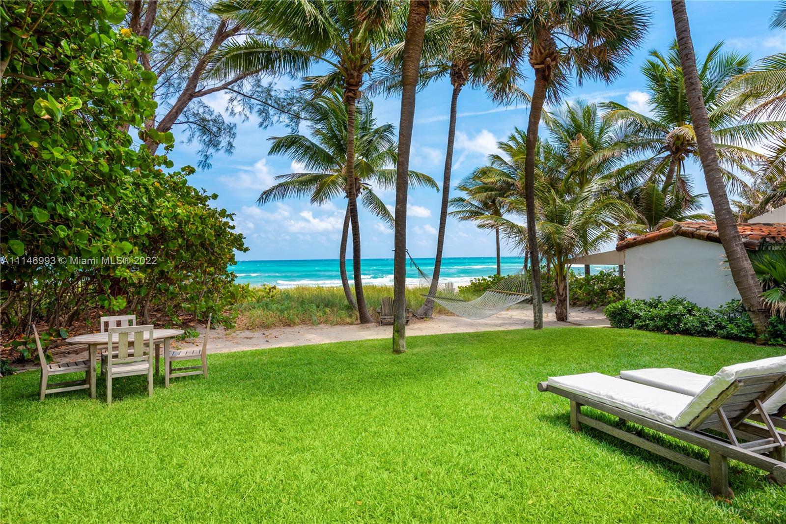 GOLDEN BEACH SEC C - Residential