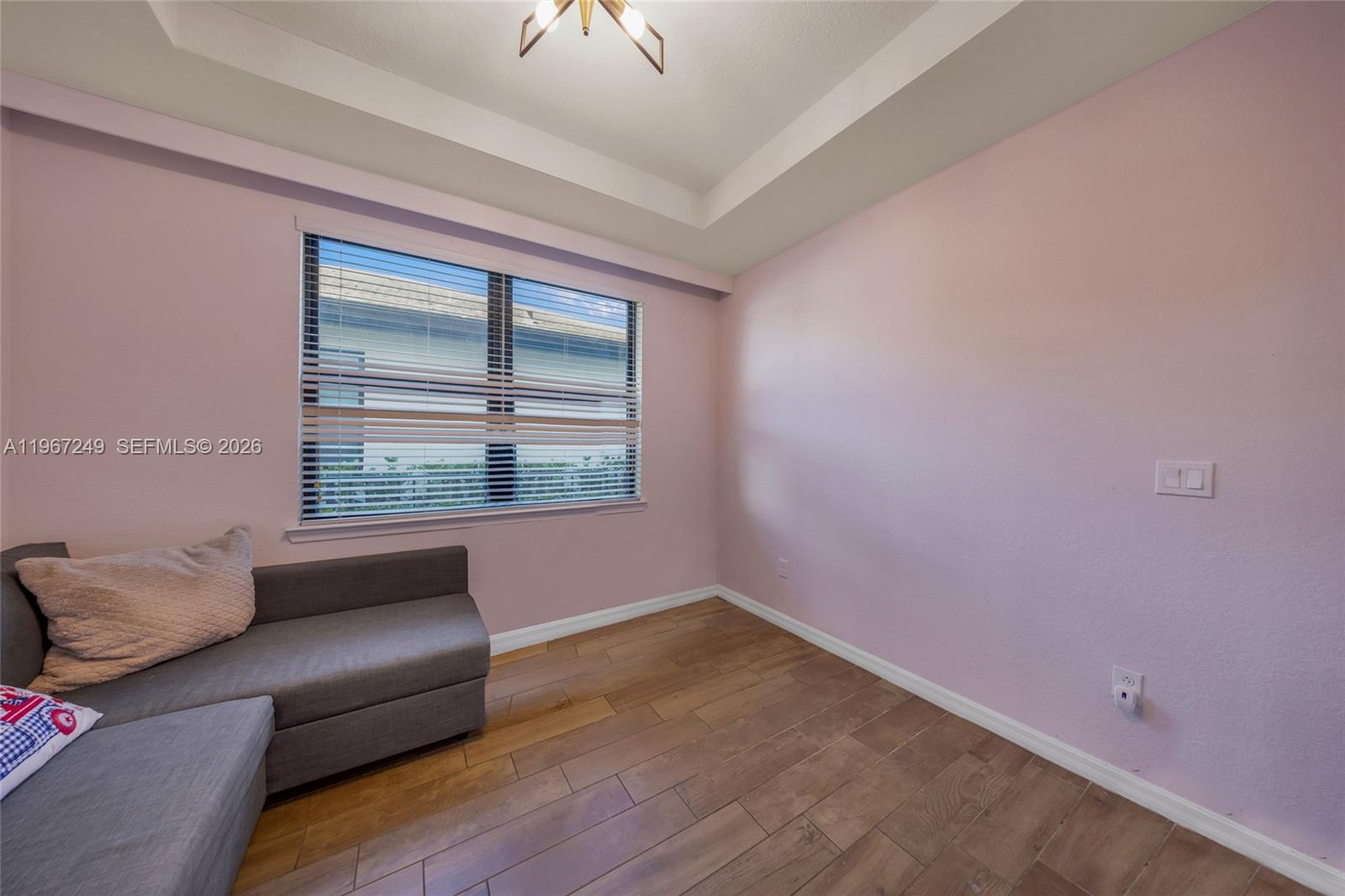 OAK TREE PROPERTY REDEVEL - Residential