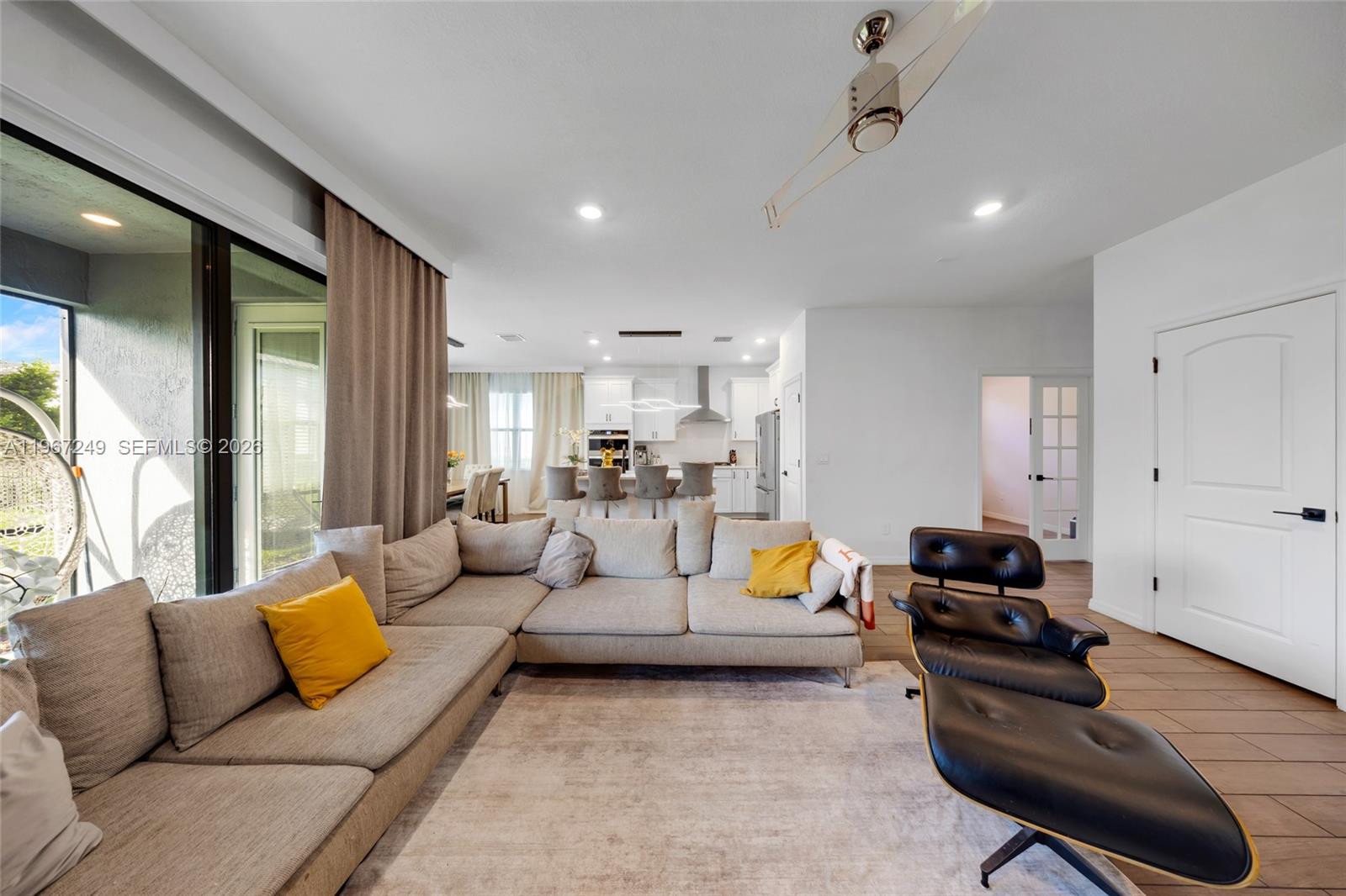 OAK TREE PROPERTY REDEVEL - Residential