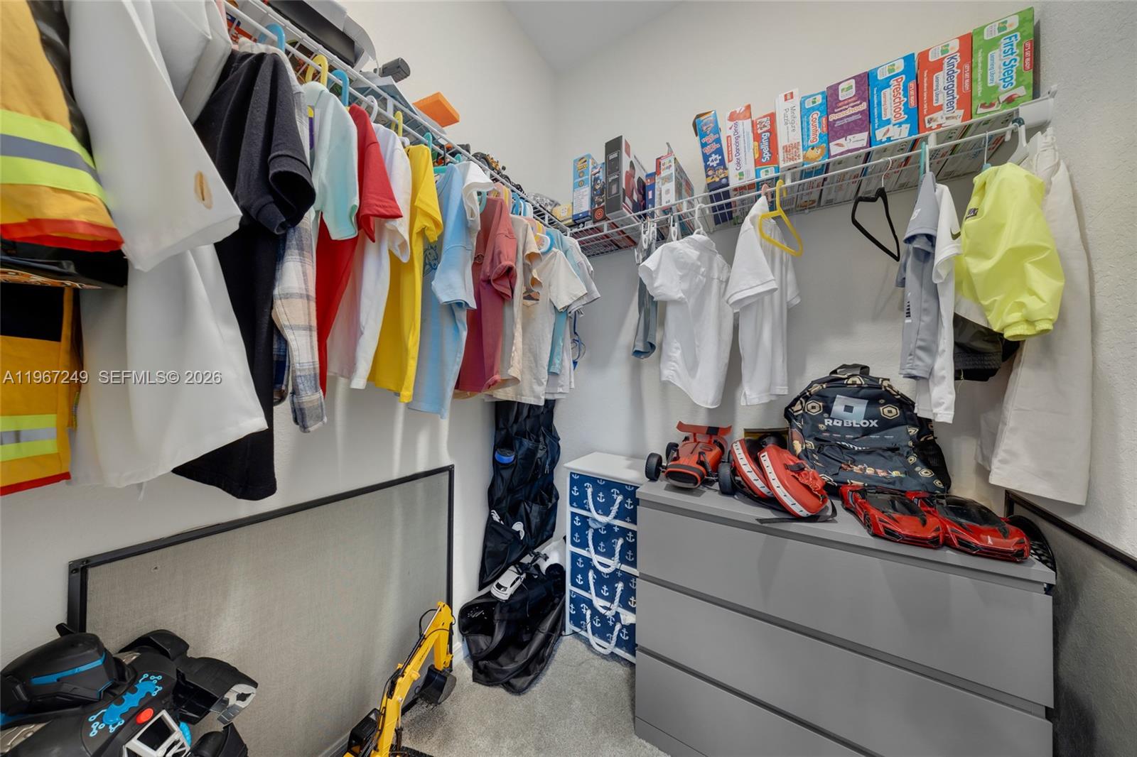 OAK TREE PROPERTY REDEVEL - Residential