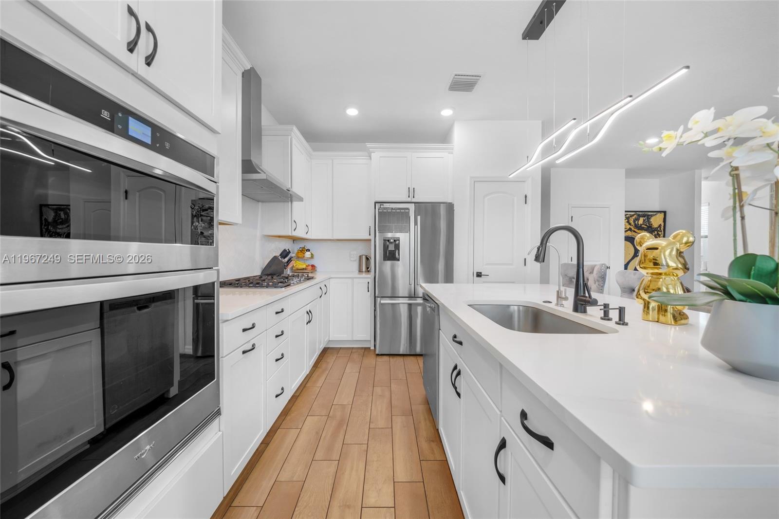 OAK TREE PROPERTY REDEVEL - Residential