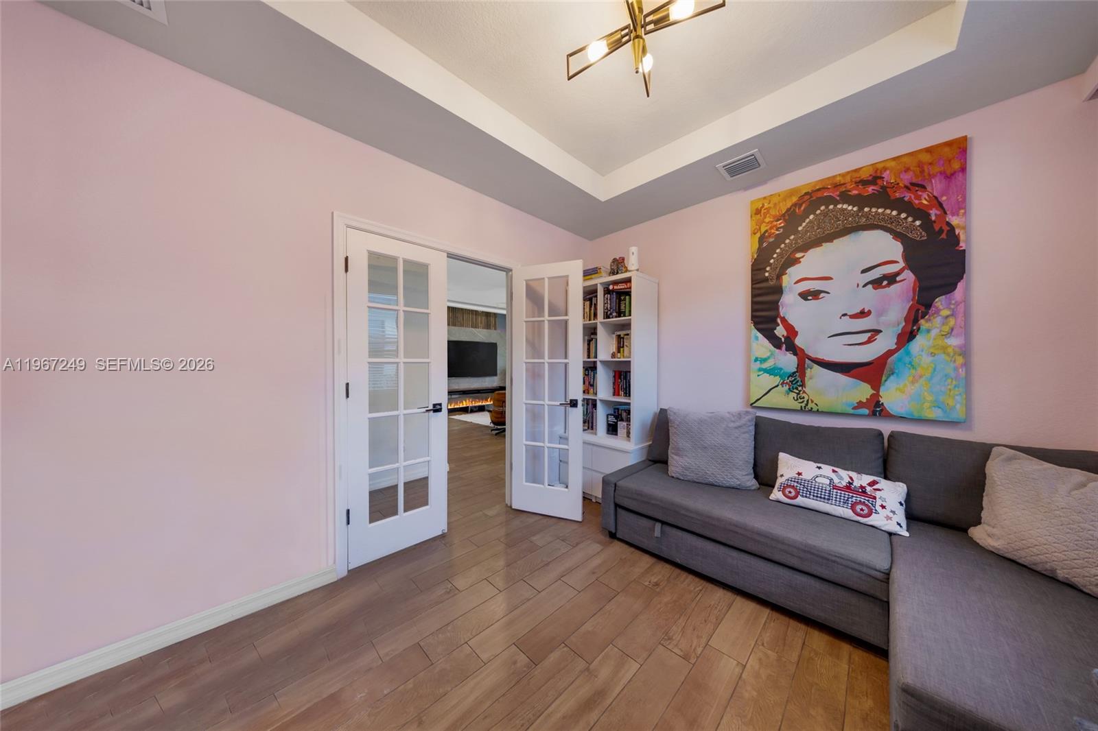 OAK TREE PROPERTY REDEVEL - Residential