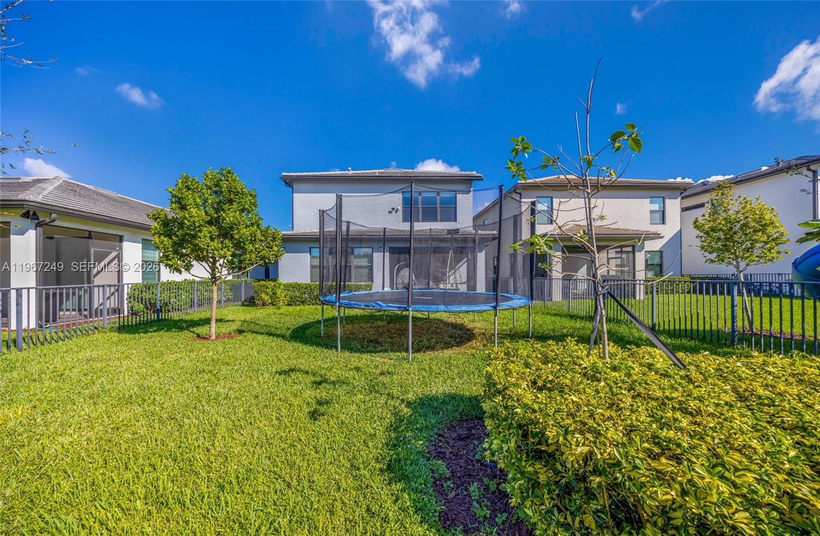 OAK TREE PROPERTY REDEVEL - Residential