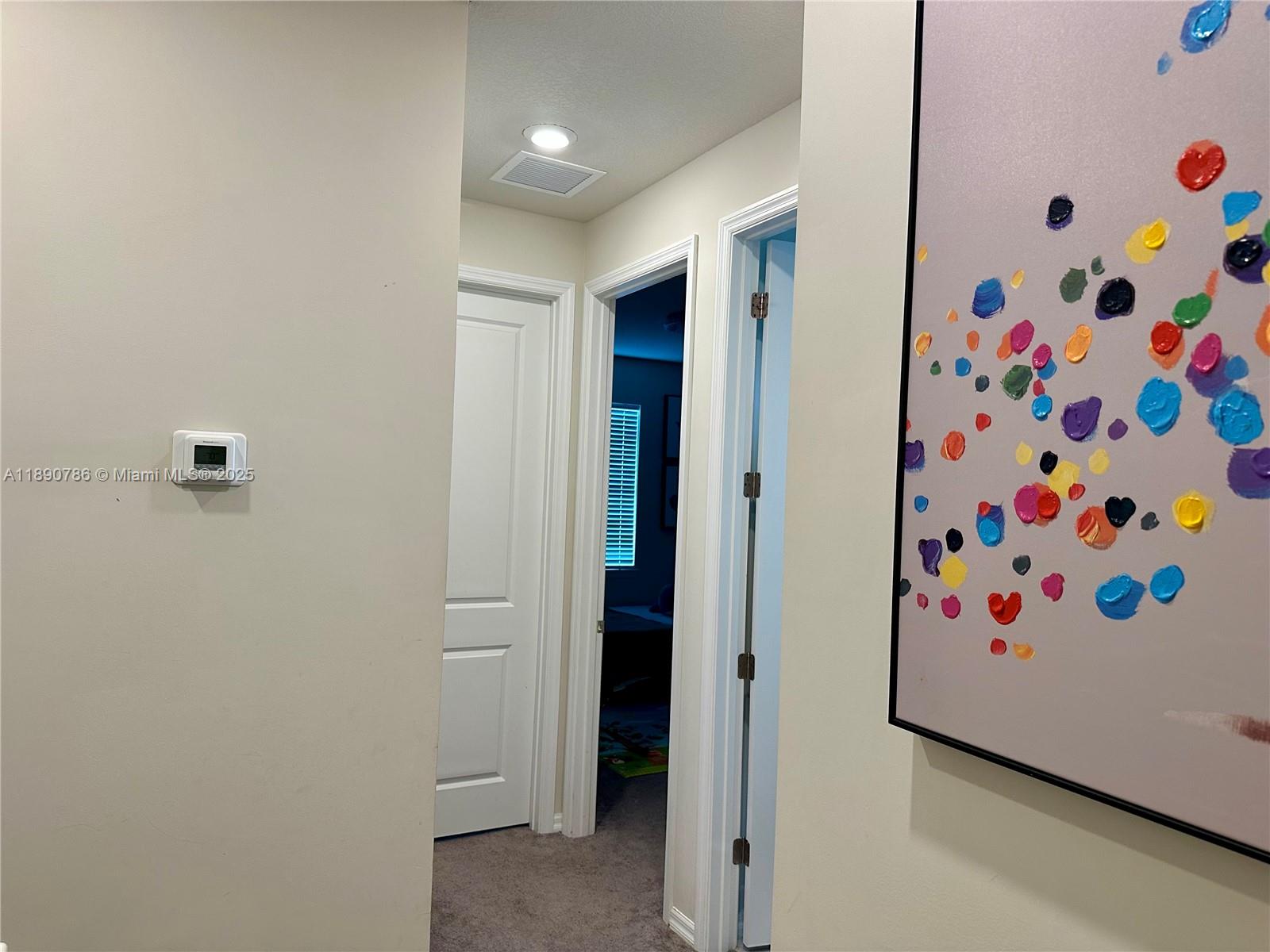 HILLCREST COUNTRY CLUB SO - Residential Lease