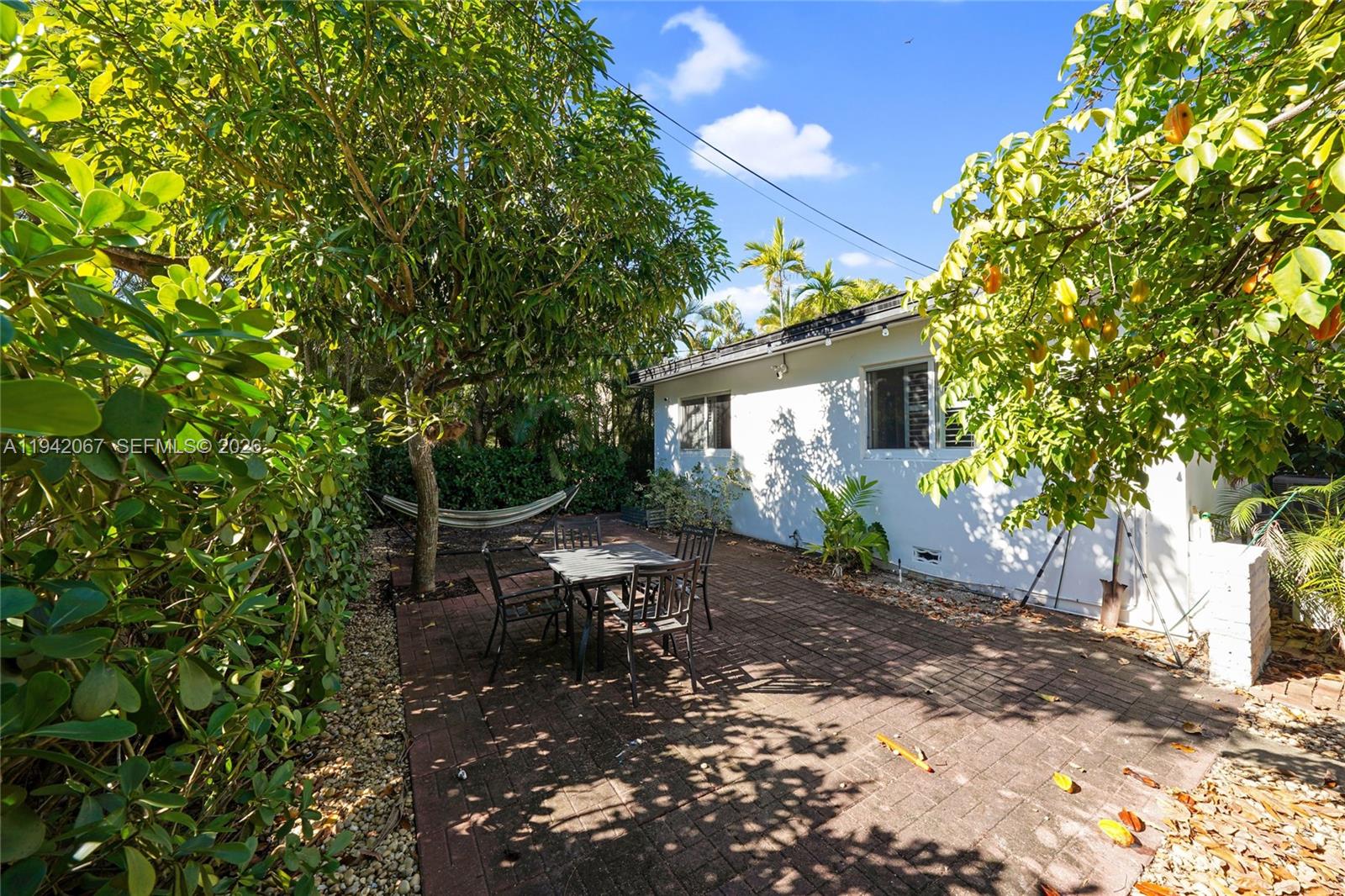 CORAL GABLES SEC B - Residential