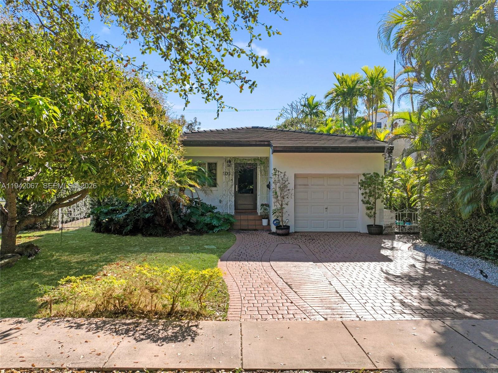 CORAL GABLES SEC B - Residential