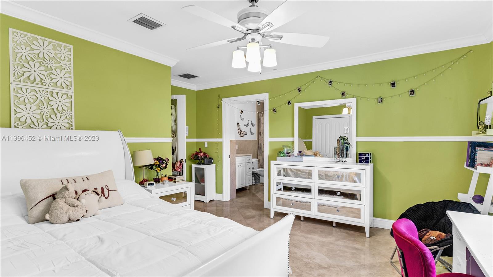 PARKER COUNTRY ESTATES 1S - Residential