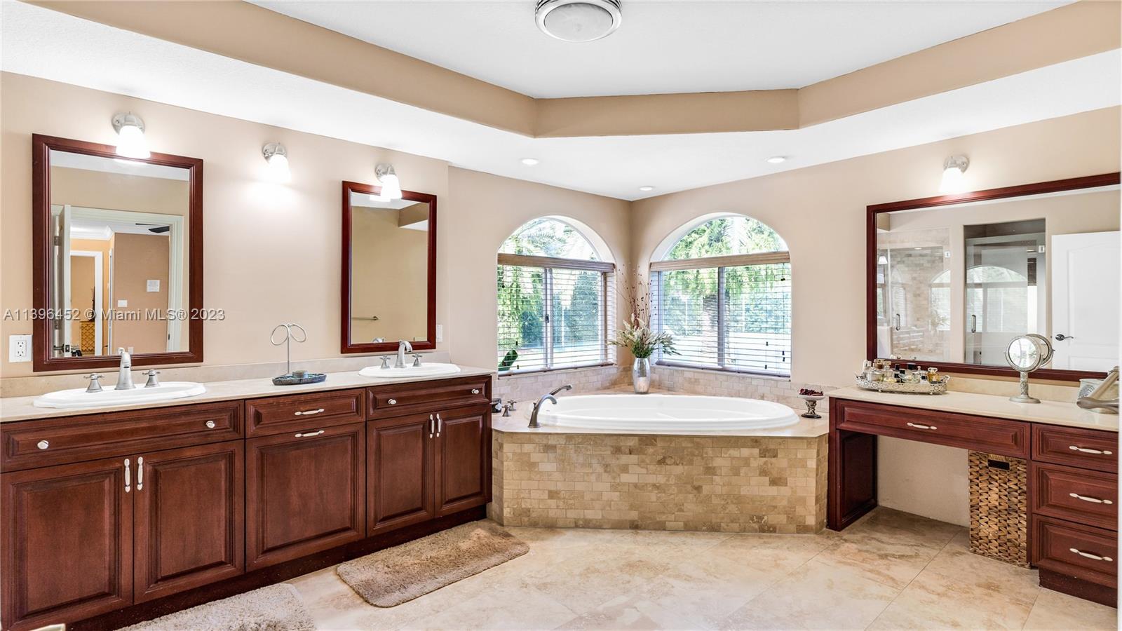 PARKER COUNTRY ESTATES 1S - Residential