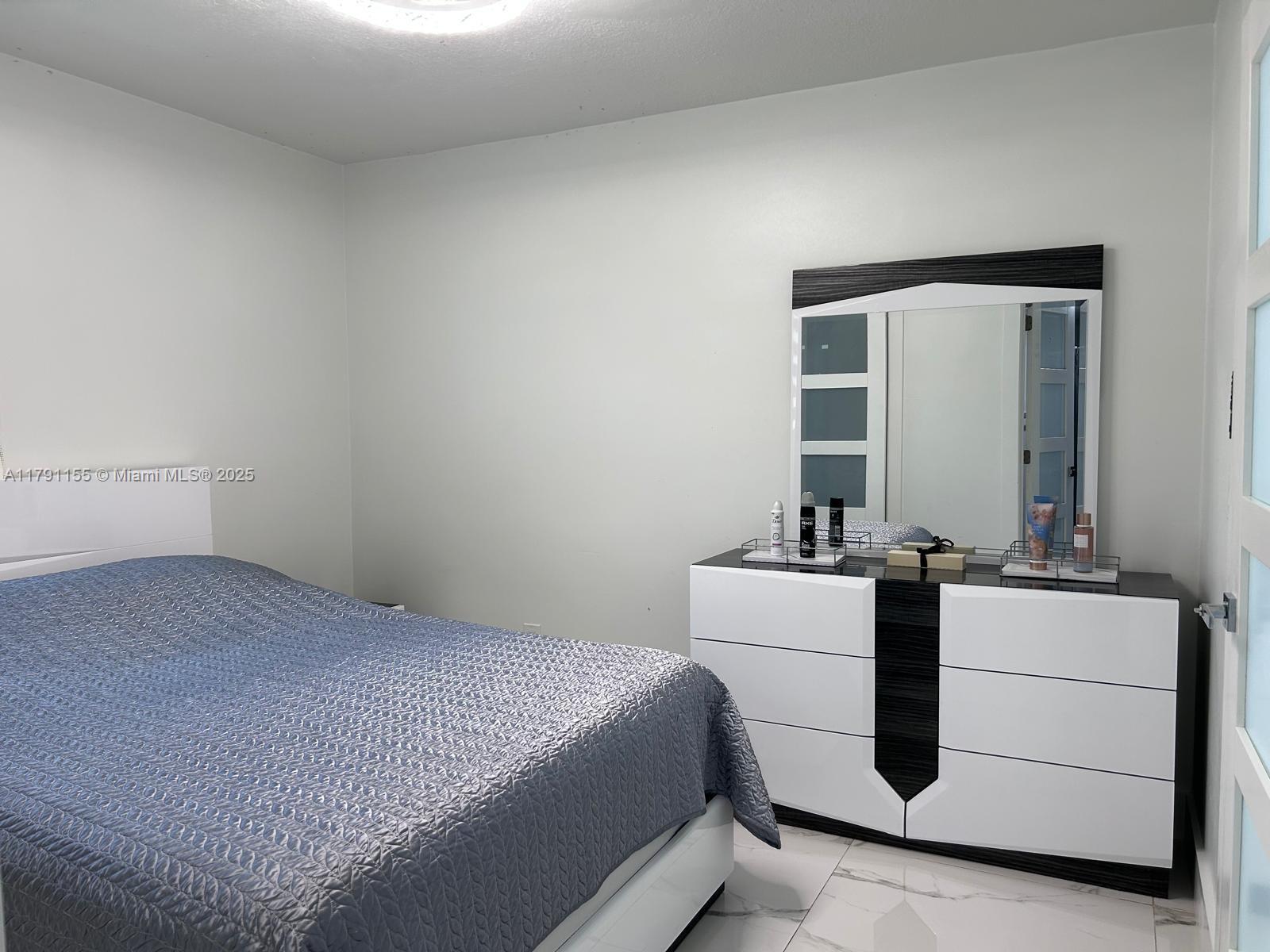 COUNTERPOINT ESTATES 11 - Residential Lease