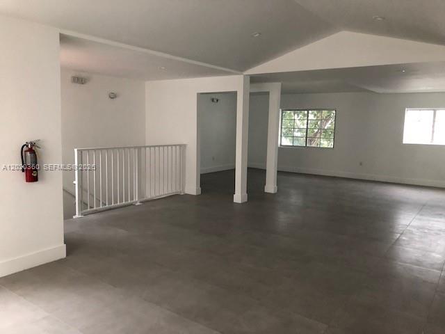 929 Collins Ave 2A