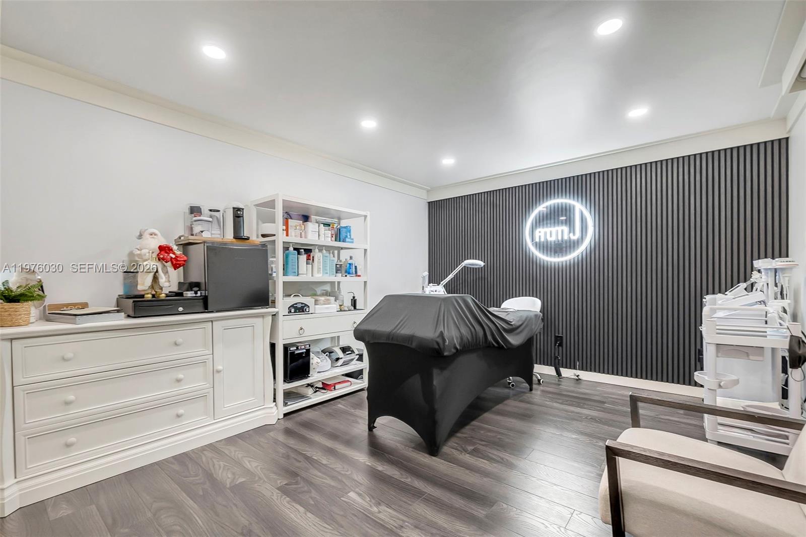 BOCA RANCHO 2 - Residential Lease