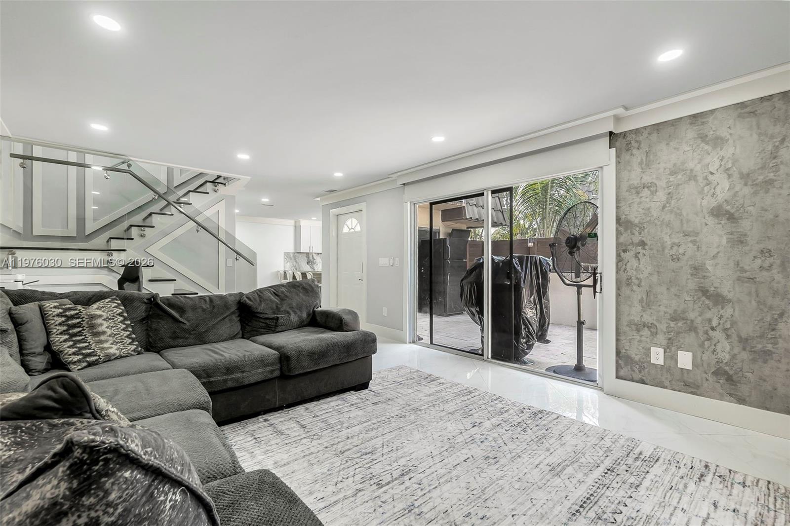 BOCA RANCHO 2 - Residential Lease