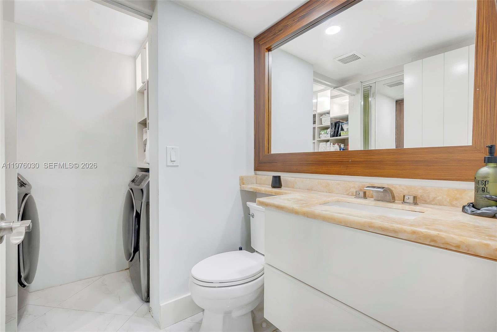 BOCA RANCHO 2 - Residential Lease