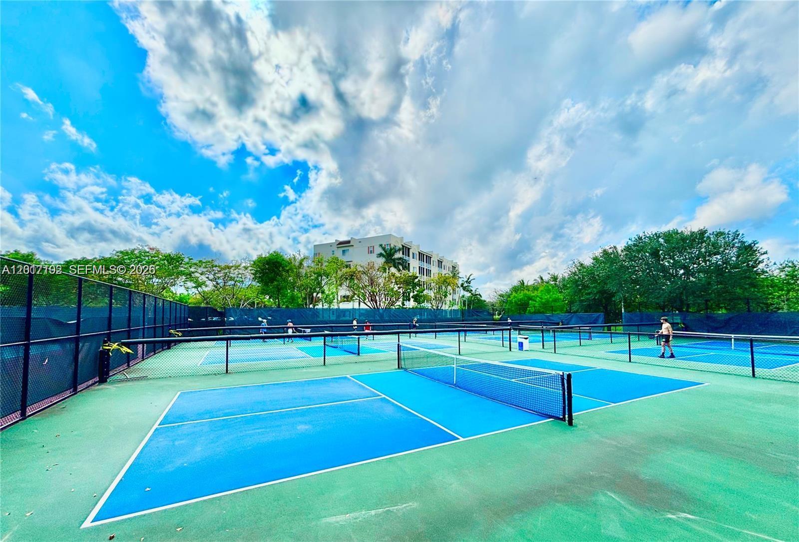 NO 34 PALM-AIRE COUNTRY C - Residential