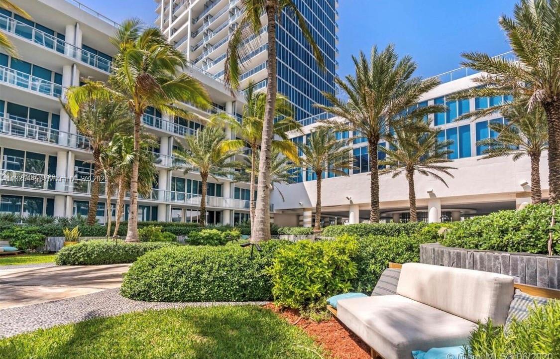 CENTRAL CARILLON BEACH CO - Residential