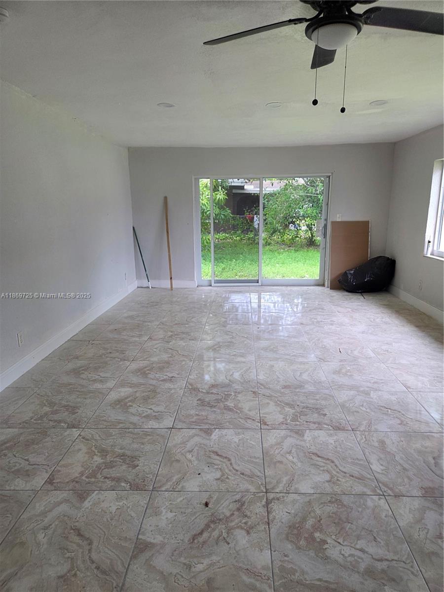 3000 NW 8th Ct