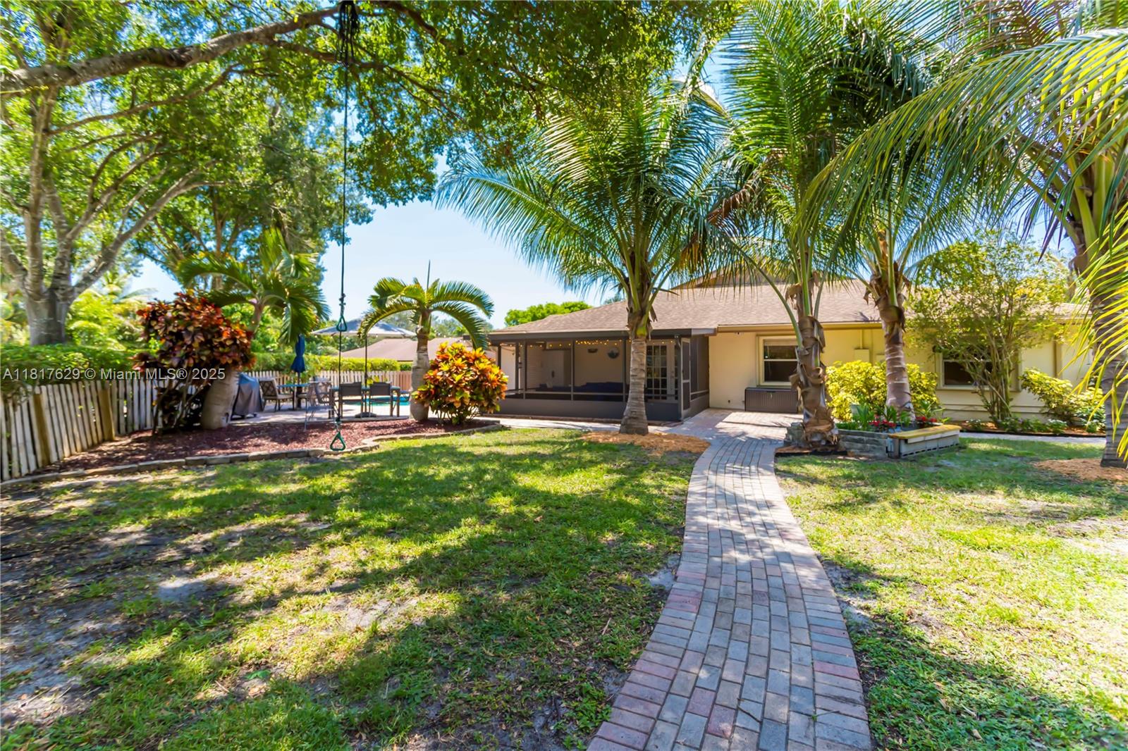6550 NW 4th Ct