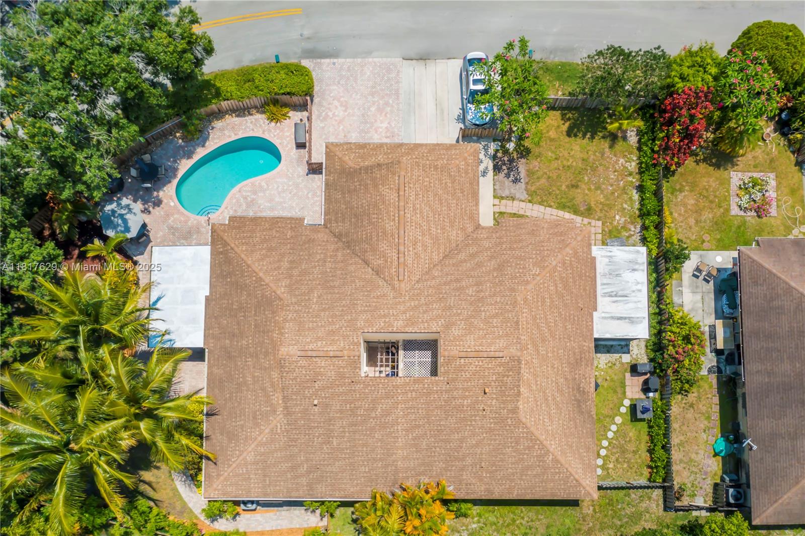 POLYNESIAN VILLAS - Residential