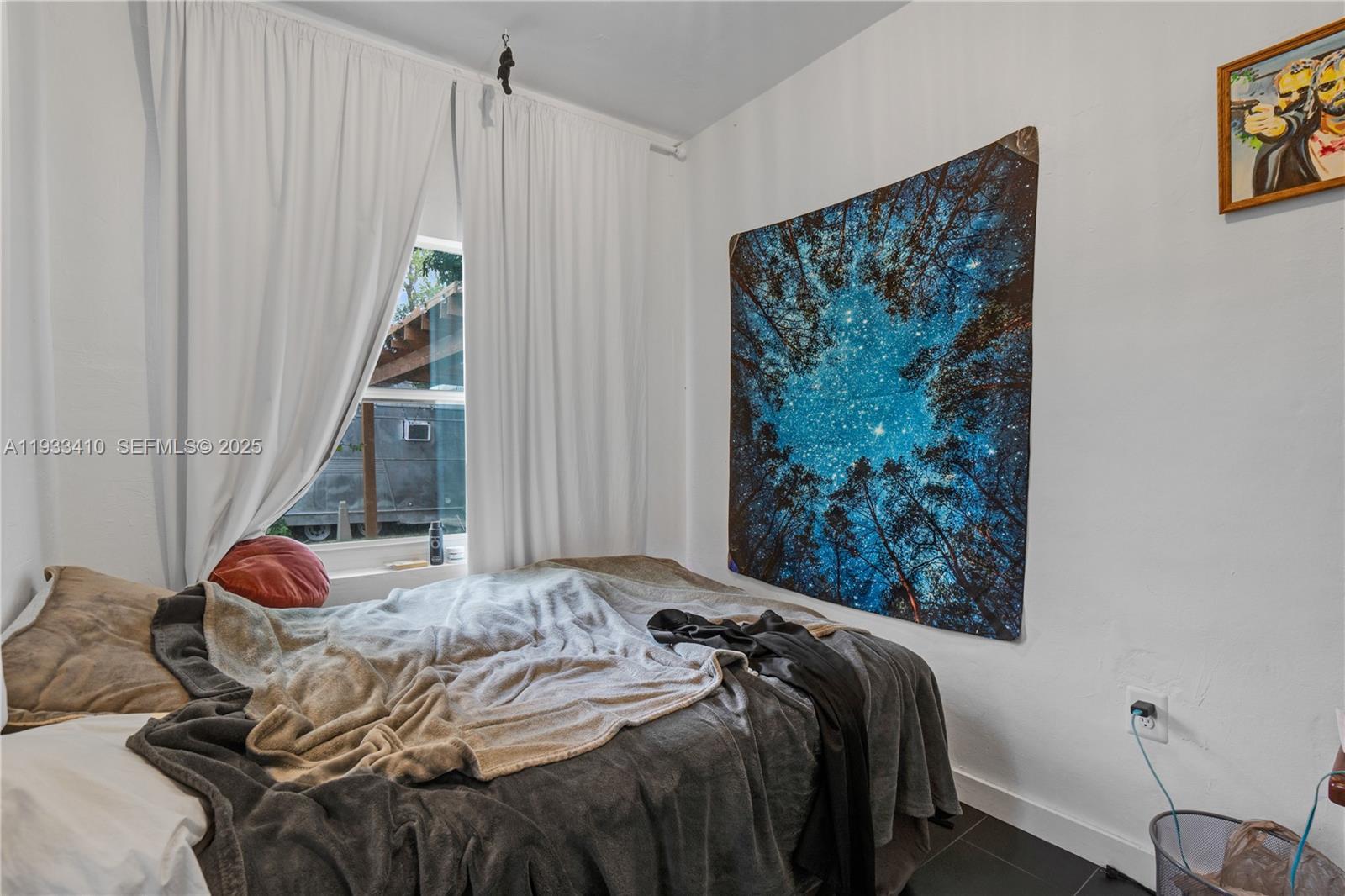 PINEWOOD PARK PL AMD 2ND - Residential Income