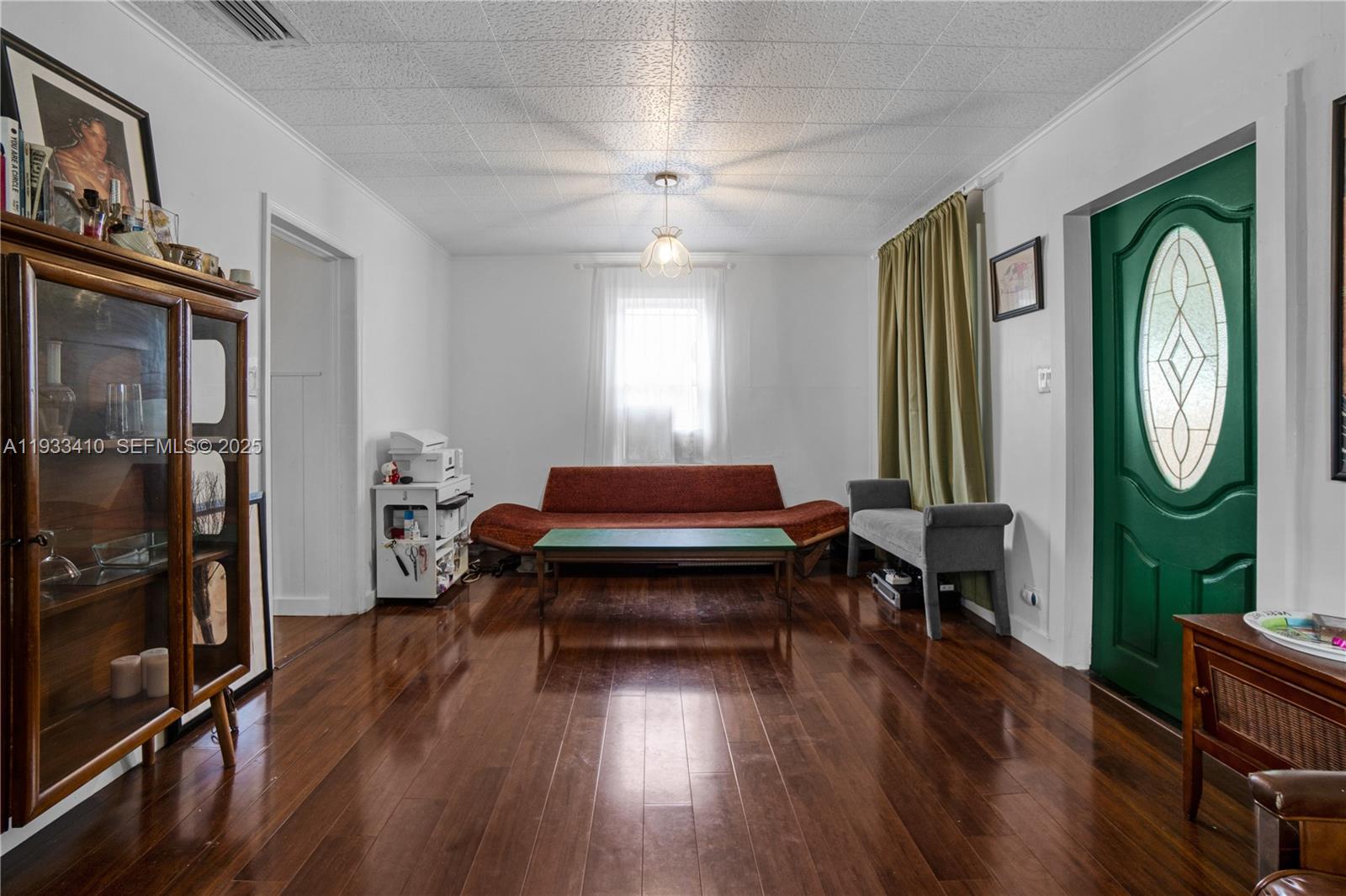 PINEWOOD PARK PL AMD 2ND - Residential Income